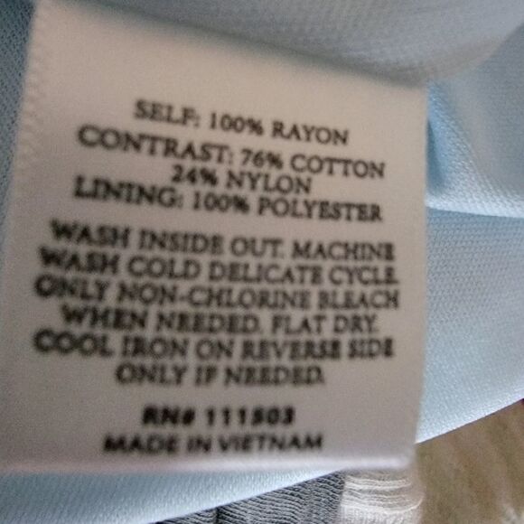 Disney Cinderella Mini Dress with Keyhole Back. Size M. - Picture 8 of 9